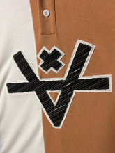 Load image into Gallery viewer, DIAGONAL STRIPS V POLO - WHITE/TAN/BLACK
