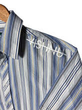 Load image into Gallery viewer, REVERSE HEM BUTTON UP 1 - WHITE/BLUE STRIPE
