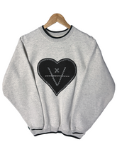 Load image into Gallery viewer, EDGE HEART PATCH CREWNECK - LIGHT ASH
