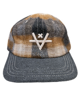 Load image into Gallery viewer, OLIVER WOOL CAP - BROWN PLAID

