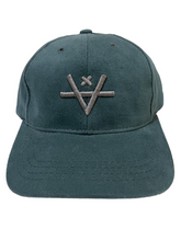 Load image into Gallery viewer, GAMBLER CAP - EVERGREEN
