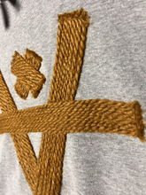 Load image into Gallery viewer, YARN V HOODIE - GREY
