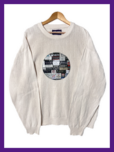Load image into Gallery viewer, TAG PATCH KNIT SWEATER - CREAM
