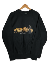 Load image into Gallery viewer, LIONS DEN CREWNECK - BLACK
