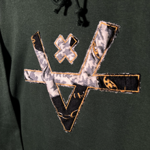 Load image into Gallery viewer, CRUMPLED SCARF V HOODIE - DARK MOSS
